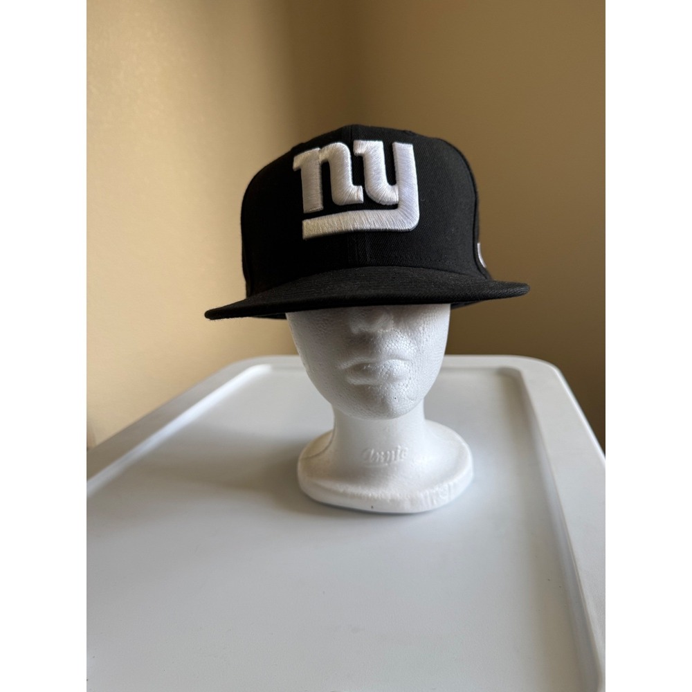 New Era 9FIFTY New York Giants Snapback Hat Black White NFL Logo One Size